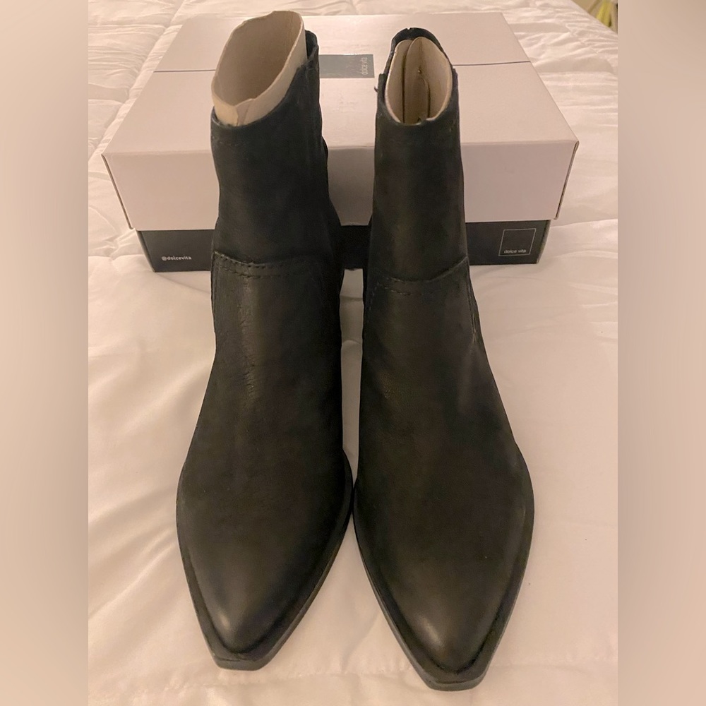 Dolce Vita Kodi Boots Booties Black Nubuck 7 Brand New